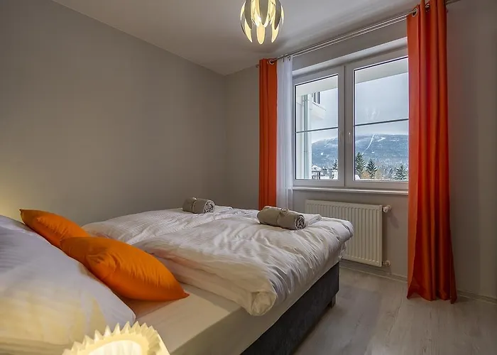 Mountain View * 스클라르스카포렘바